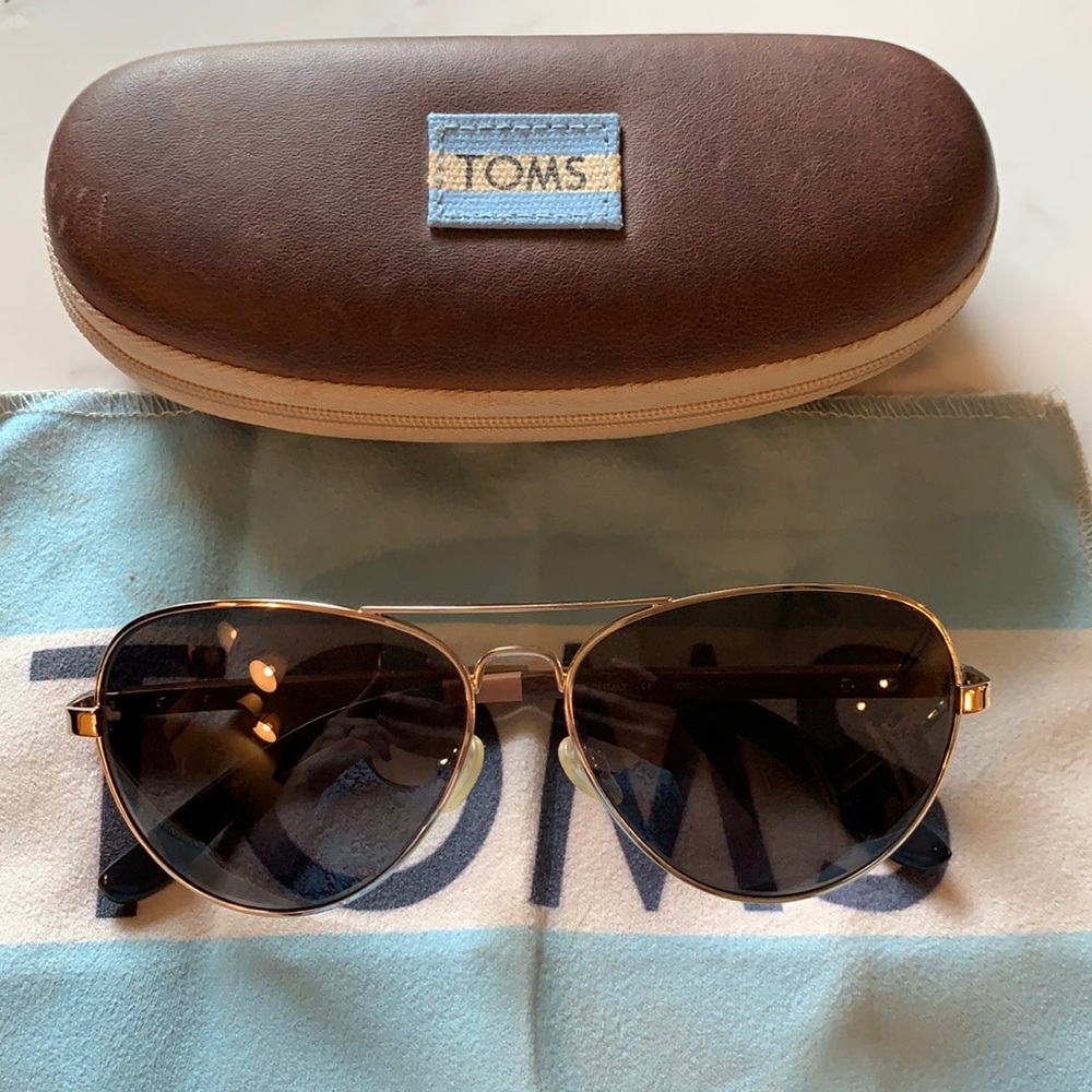 TOMS Gold Aviator Sunglasses